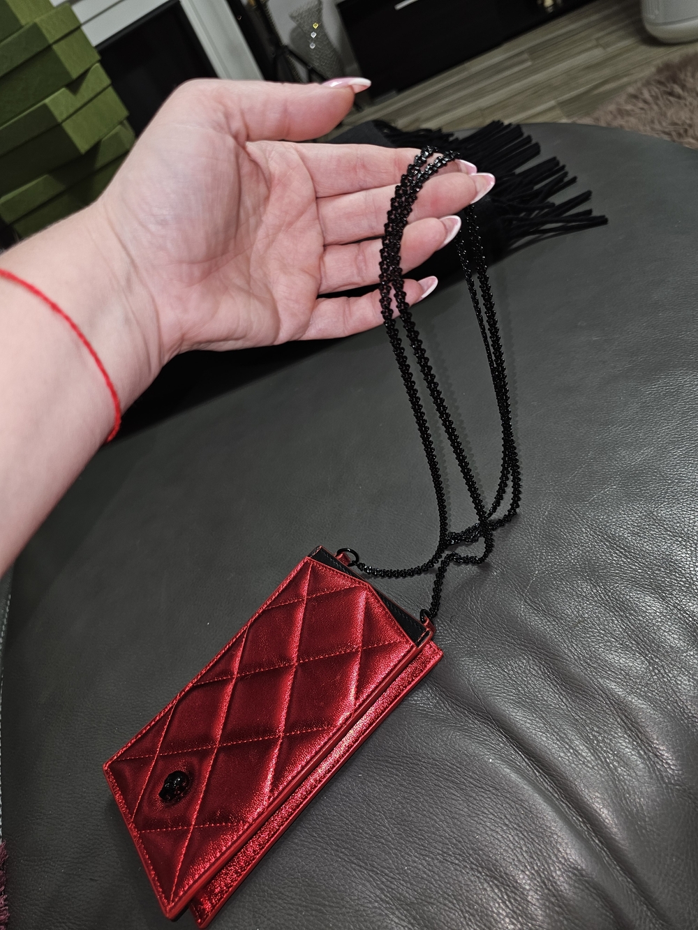 Red Metallic Quilted Crossbody Skull Phone Pouch On Chain - Picture 7 of 13